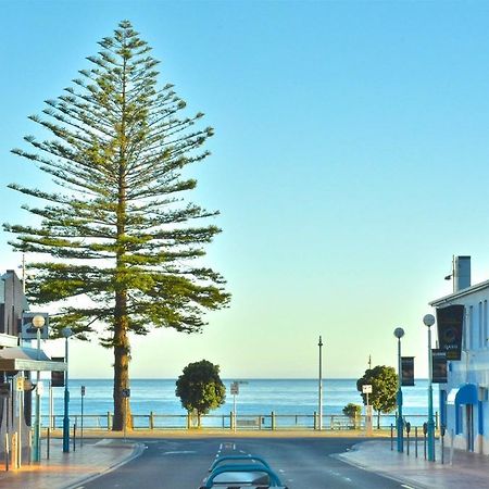 Beachfront Voyager Motor Inn Burnie Bagian luar foto